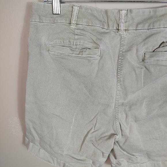 J.Crew 7" Chino Shorts Khaki Green 8 - Picture 6 of 10